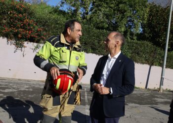 Lara participa en una jornada destinada a concienciar sobre seguridad vial a 200 escolares de Benalmádena