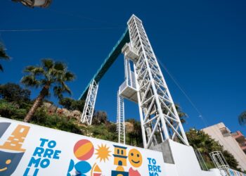 Torremolinos aprueba el precio público para el uso de ascensores municipales creando bonos de descuento y estableciendo exenciones para algunos colectivos