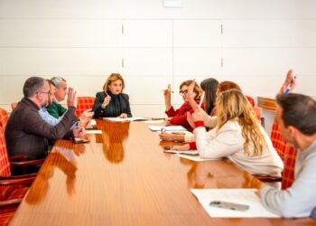 El equipo de Gobierno formaliza la petición a la Junta de Andalucía de los suelos del Virgen de la Esperanza para destinarlos a fines sociales