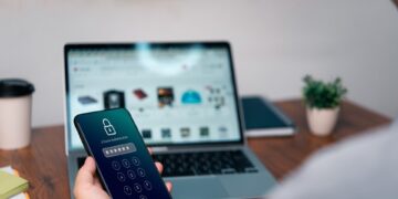 Consumo llama a no realizar compras online bajo conexión a wifi públicas