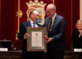 Fosforito, Hijo Adoptivo de Málaga y Medalla de la Ciudad