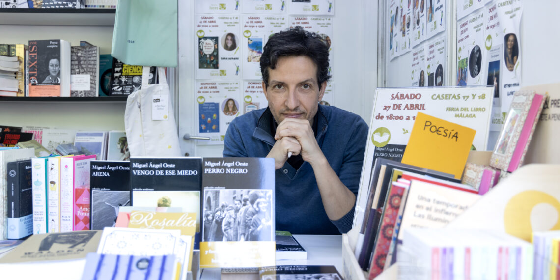 La Térmica y el festival Escribidores organizan encuentros con los escritores María Dueñas, Sara Barquinero y Miguel Ángel Oeste en la provincia