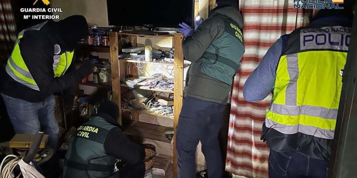 Dieciocho detenidos tras caer red dedicada a transportar droga desde Málaga hasta países europeos