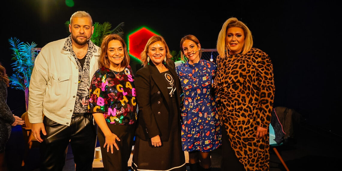 ‘Secador, qué calor’: El podcast más glamuroso de Torremolinos arranca su nueva temporada