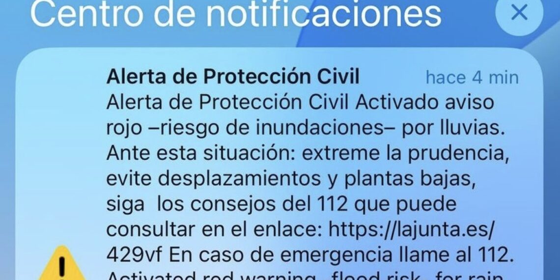 Vecinos de Ronda reciben alertas en el móvil para advertir del aviso rojo por riesgo de inundaciones