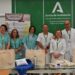 Pacientes oncohematológicos del Hospital Clínico de Málaga reciben un kit de acogida