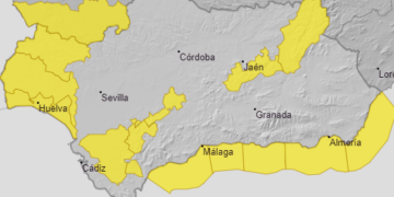 Aviso amarillo este jueves por lluvia en Cádiz, Córdoba, Huelva y Sevilla y por oleaje en toda la costa andaluza
