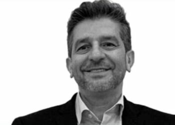 Rafael Mesa Rico, nominado a los Premios Admirables 2025 en la categoría de Enfermería