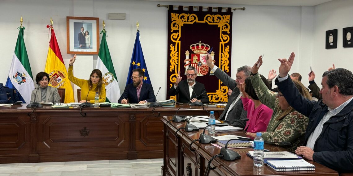 El pleno del Ayuntamiento de Mijas aprueba de manera definitiva sus presupuestos para 2025