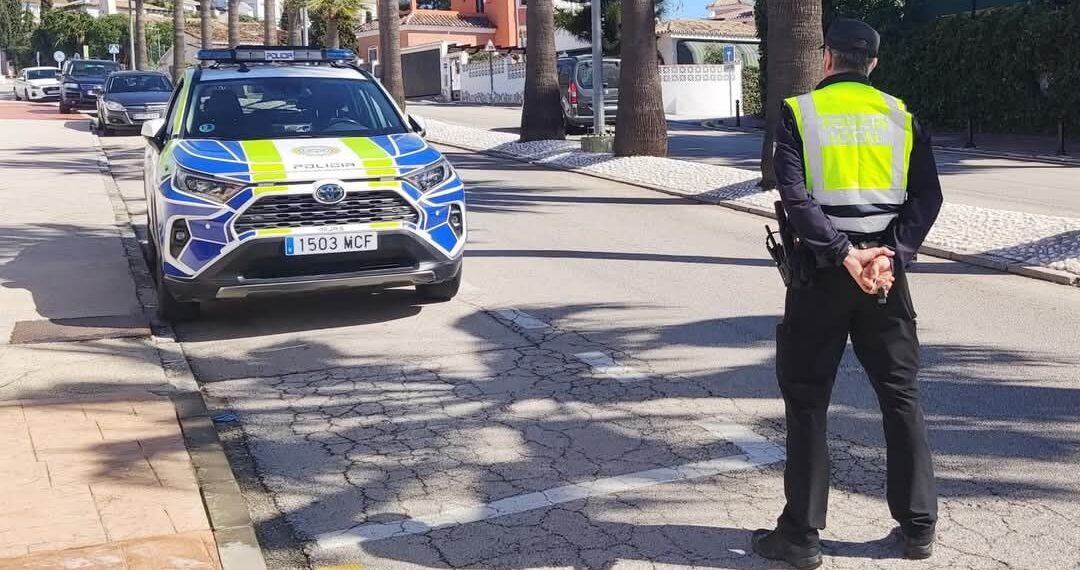 El Ayuntamiento de Mijas destaca la importancia de la presencia preventiva de la Policía Local en todo el municipio