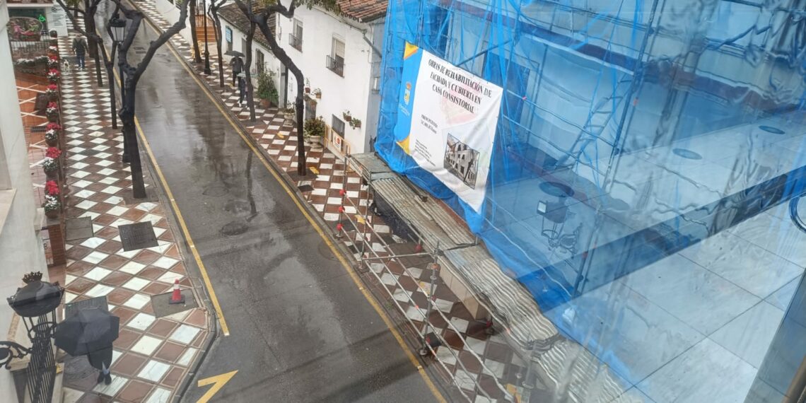 Las fuertes lluvias del fin de semana afectan a las obras del edificio anexo al Ayuntamiento de Benalmádena