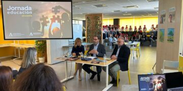 Las delegaciones territoriales de Desarrollo Educativo y Salud en Málaga presentan el Programa Soludable