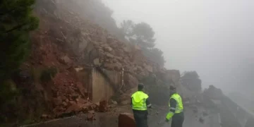 La lluvia anega caminos en Málaga y la Junta de Andalucía eleva al nivel 1 la fase de emergencia