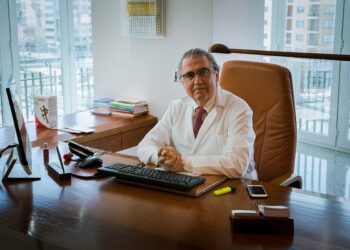 El urólogo malagueño Pedro Torrecillas, nombrado vicepresidente de la World Health Association