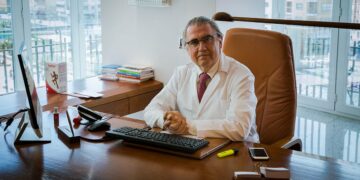 El urólogo malagueño Pedro Torrecillas, nombrado vicepresidente de la World Health Association