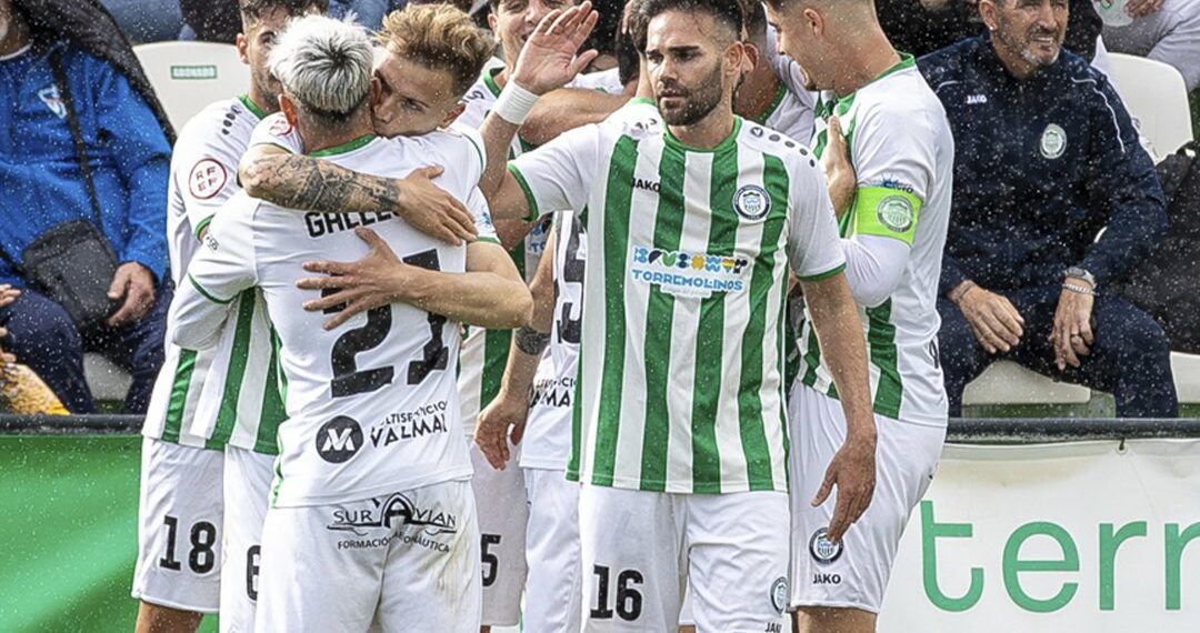 Torremolinos y Estepona se abonan a soñar con el ascenso a Primera RFEF