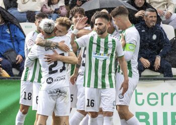 Torremolinos y Estepona se abonan a soñar con el ascenso a Primera RFEF