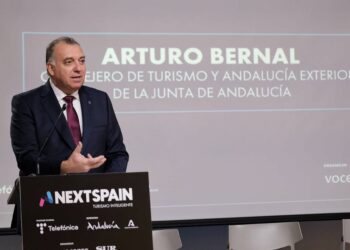 Más de 1.000 inscritos en el curso gratuito de IA de Microsoft y Turismo Andaluz para profesionales del sector