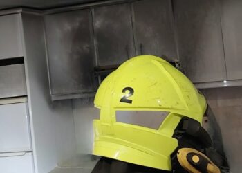 Se incendia una vivienda en la calle Colegial de Torremolinos