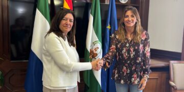 Mijas y el Colegio de Arquitectos se alían para agilizar los trámites urbanísticos