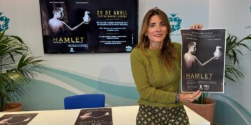 El área de Familia e Igualdad de Oportunidades conciencia sobre la importancia de la salud mental a través del teatro