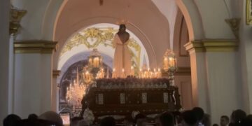 La lluvia obliga a modificar las salidas procesionales en Málaga tras una tromba de lluvia