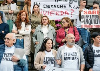 Sareb rompe su compromiso con el Ayuntamiento y deja «desanimados» y «desesperados» a los vecinos de El Calvario