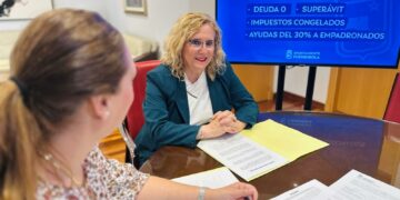 El Ayuntamiento de Fuengirola refuerza su solvencia económica, cerrando el ejercicio 2024 con 15,7 millones de euros de superávit