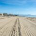 Las playas de Torremolinos preparadas para Semana Santa tras la retirada de 120 toneladas de cañas de las últimas DANAS