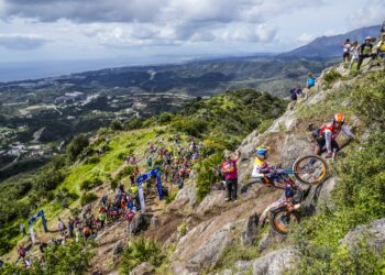 Toni Bou se impone en Benahavís en la prueba inaugural del Campeonato del Mundo
