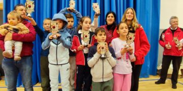 Afluencia masiva de deportistas en el XII Torneo Internacional de Esgrima