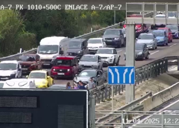 Circulación «lenta e irregular» en la A-7 por un accidente múltiple por El Higuerón y la ‘Operación Semana Santa’