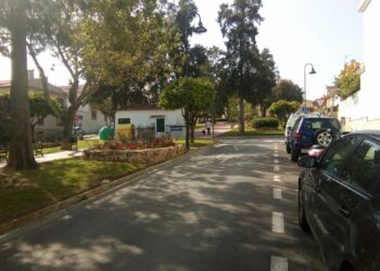 Detenido tras circular a gran velocidad, atentar contra un policía local y darse a la fuga en Mijas