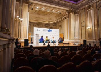 Del Cid pide una financiación específica para municipios turísticos basada en el consumo que generan