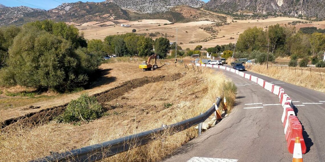 Diputación dedica 10,1 millones de euros a la mejora de la movilidad en la Serranía de Ronda