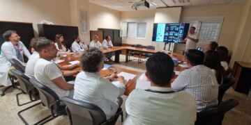 El servicio de Nefrología del Hospital Universitario Costa del Sol se forma en el uso de la ecografía para mejorar la atención al paciente renal