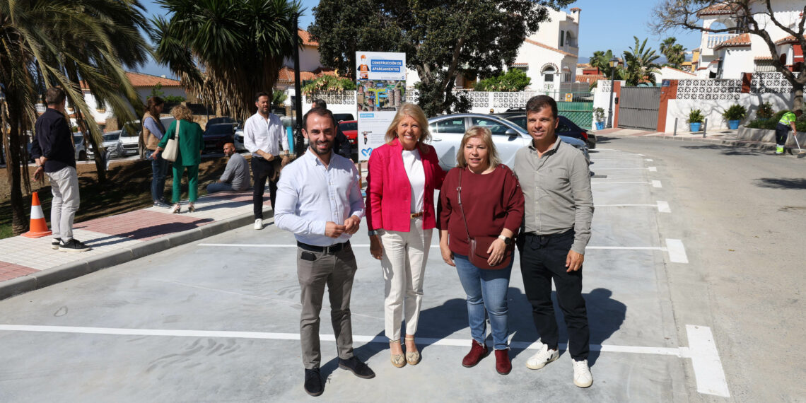 El Ayuntamiento de Marbella habilita nuevas plazas de aparcamiento en la barriada La Patera