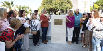 Emotivo homenaje a la antigua Clínica Marbella en el 50 aniversario de su inauguración