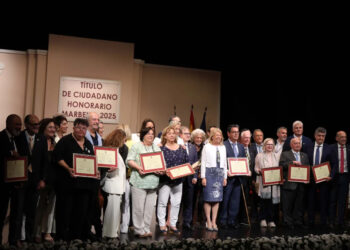 Marbella reconoce a 16 vecinos como Ciudadanos Honorarios por su aportación a la ciudad