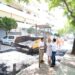 Los trabajos de asfaltado de emergencia en los distritos de Marbella Este y Oeste avanzan a buen ritmo