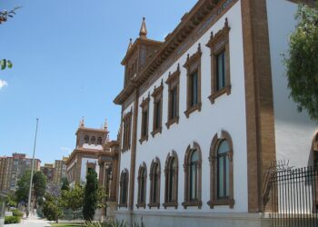 El Ayuntamiento y la Agencia Tributaria organizan una jornada para acercar el sistema tributario a la ciudadanía