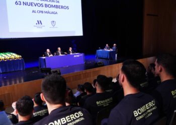 El CPB refuerza con 60 nuevos bomberos su plantilla, que alcanza los 402 efectivos