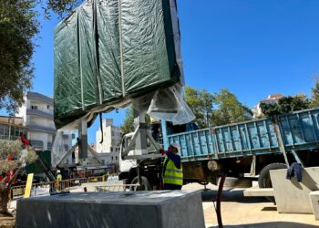 El Ayuntamiento de Fuengirola ultima los trabajos de instalación de la obra cultural y didáctica ‘Somos España’