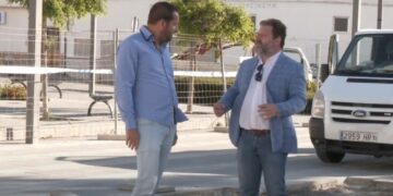 La Plaza de la Vendimia, en Manilva, encara la recta final de sus obras de mejora