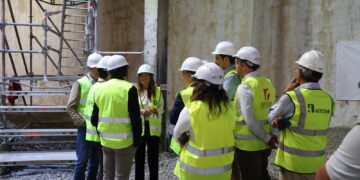 Las obras del aparcamiento de Los Santos en Mijas, al 70% de su ejecución