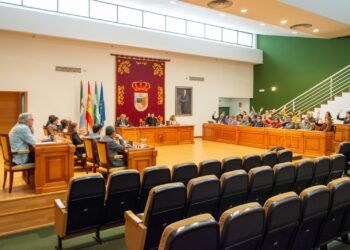 Torremolinos apuesta por un modelo más eficiente y sostenible de la recogida de residuos y de la limpieza viaria sin ninguna reducción de la plantilla actual