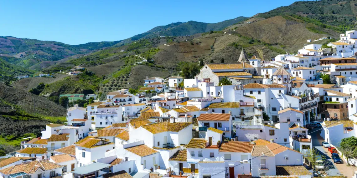 Encuentran el cuerpo sin vida de una persona en El Borge (Málaga)