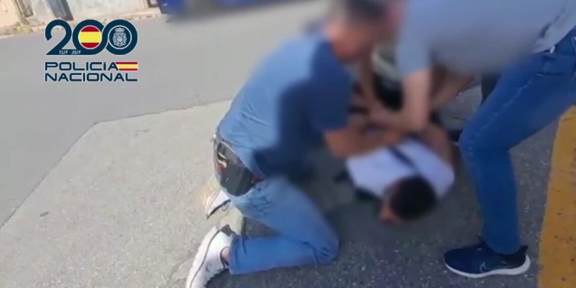 Detenido un atracador por cinco asaltos en establecimientos comerciales de Málaga