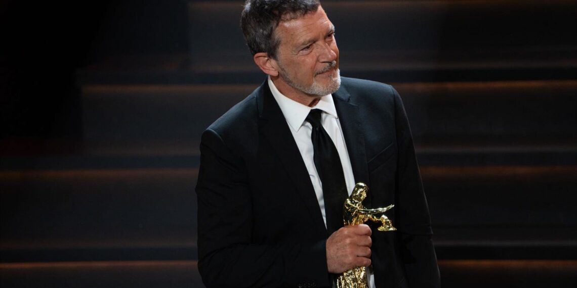 Antonio Banderas conquista los Premios Talía con ‘Gypsy’
