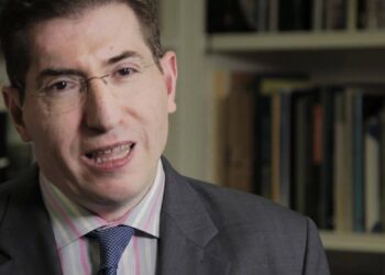 El escritor Juan del Val y el especialista en arte Joaquín Gallego Martínez, invitados de semana en La Malagueta